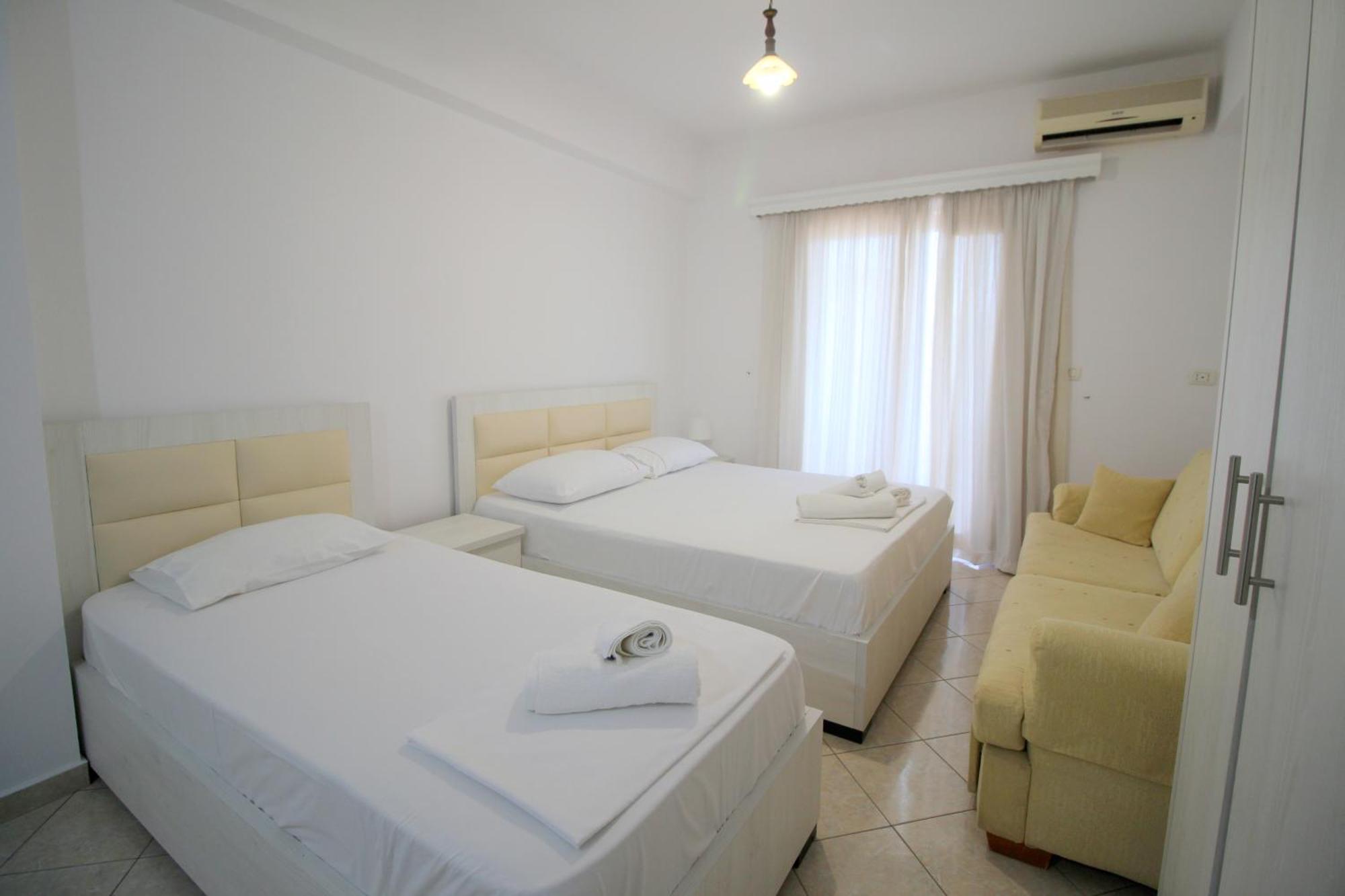 Garden Villa Eva Sarandë Eksteriør bilde