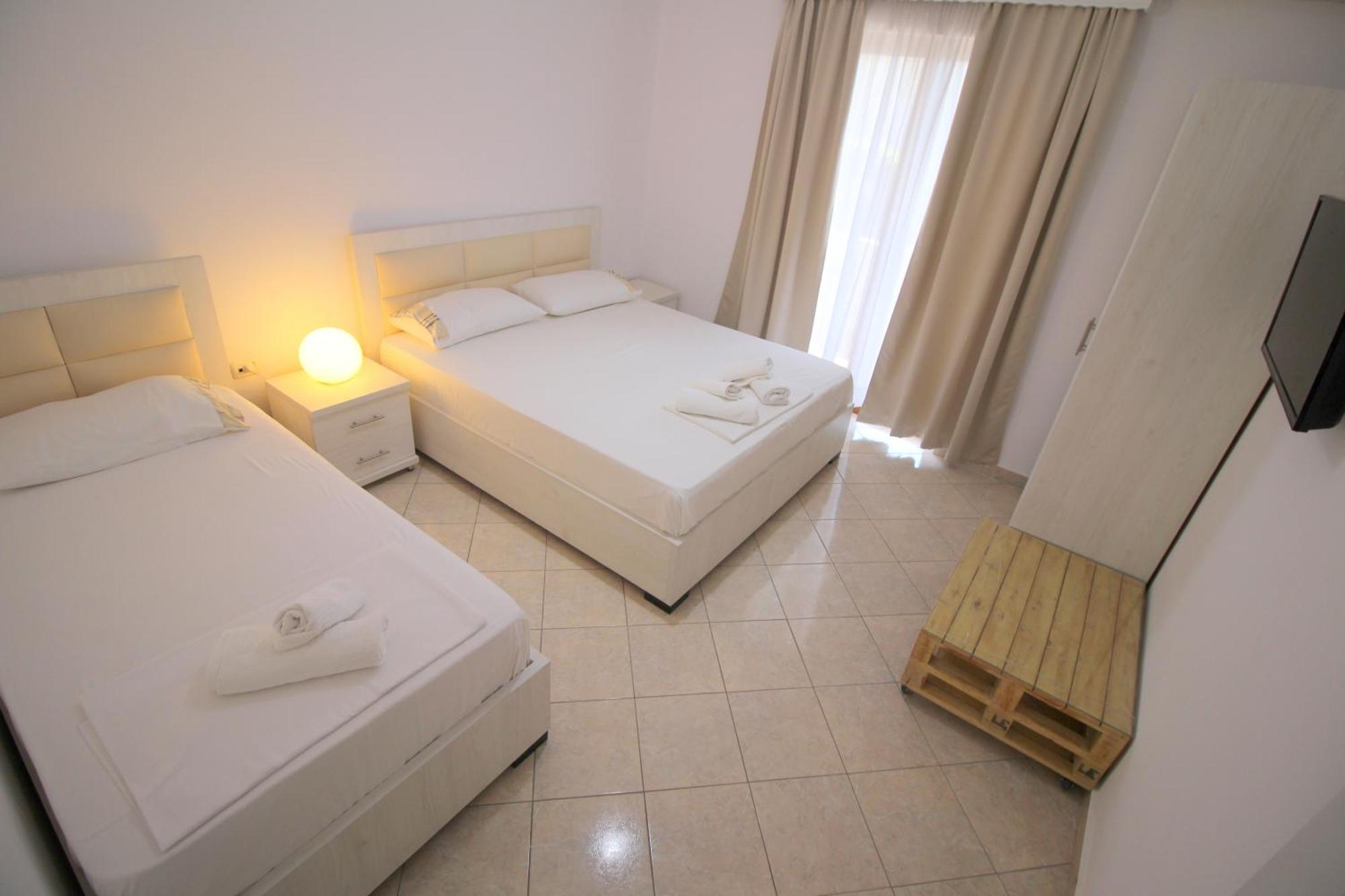 Garden Villa Eva Sarandë Eksteriør bilde