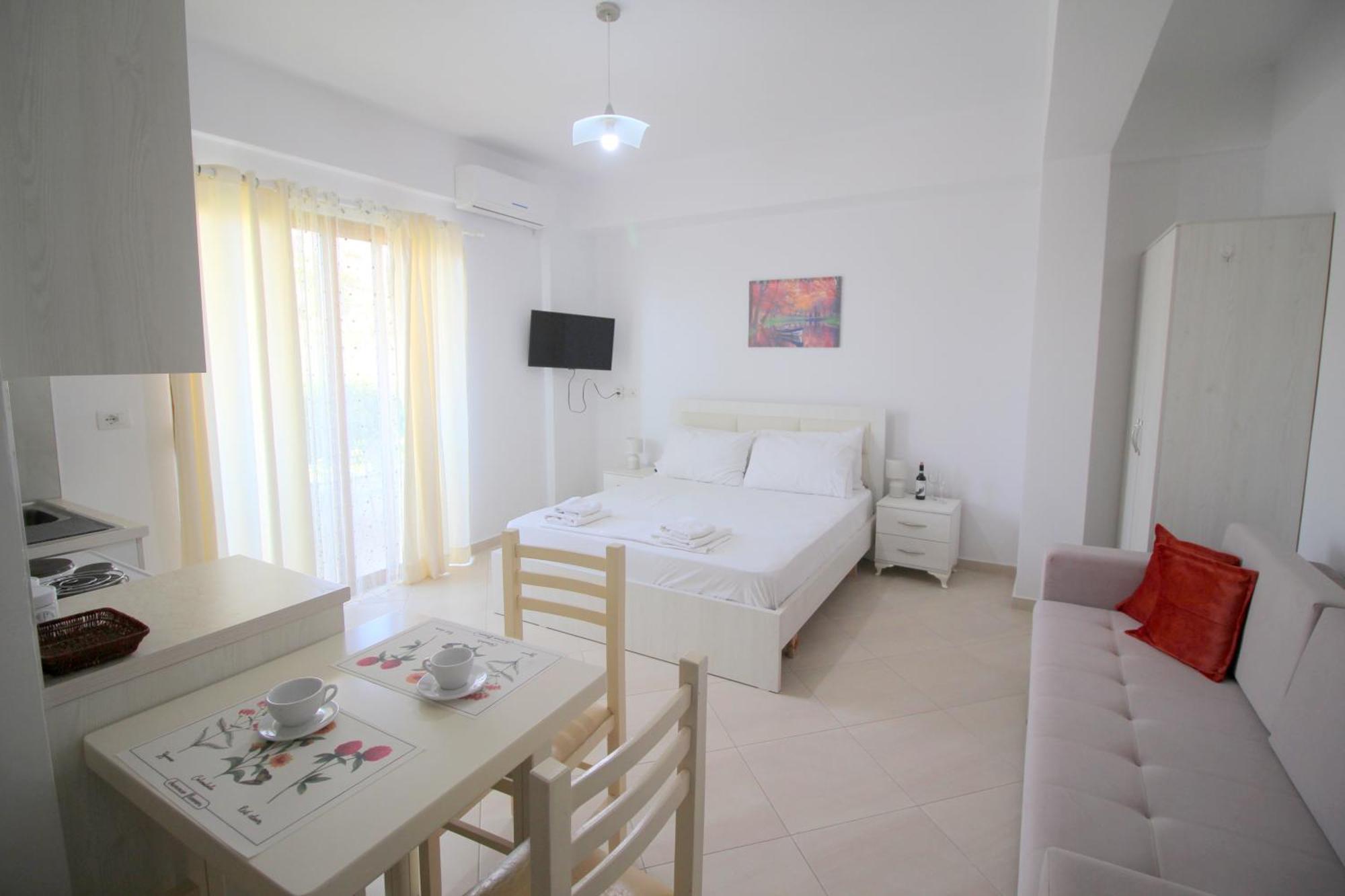 Garden Villa Eva Sarandë Eksteriør bilde