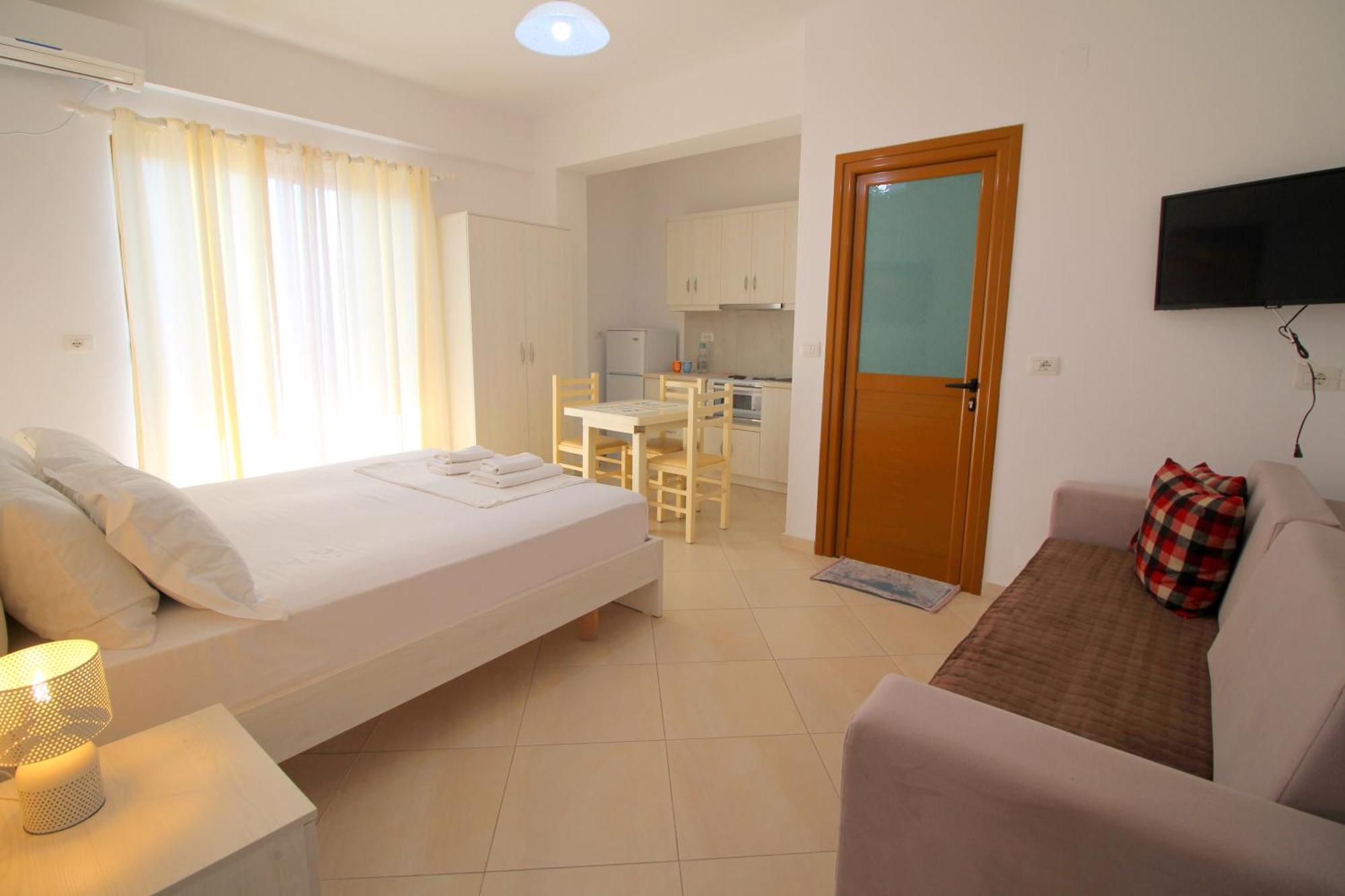 Garden Villa Eva Sarandë Eksteriør bilde